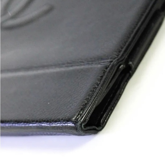 CHANEL 💯% authentic folding tablet case - black caviar leather - Picture 8 of 14